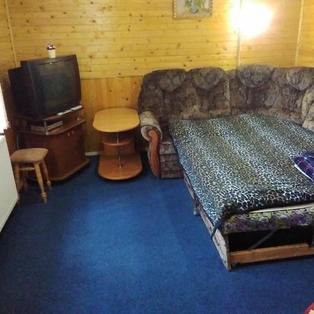 Mini-Hotel Ивано-Франкивск Екстериор снимка